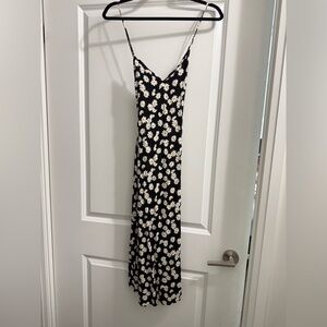 Reformation Black Daisy 🌼 Floral Maxi Dress